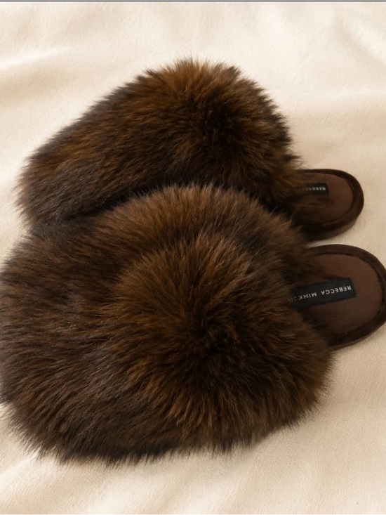 Rebecca Minkoff Shoes - Rebecca Minkoff brown fur medium size new slippers